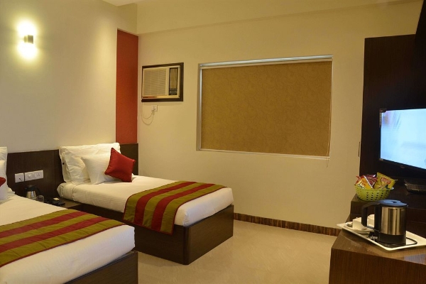 Hotel Karan Vilas